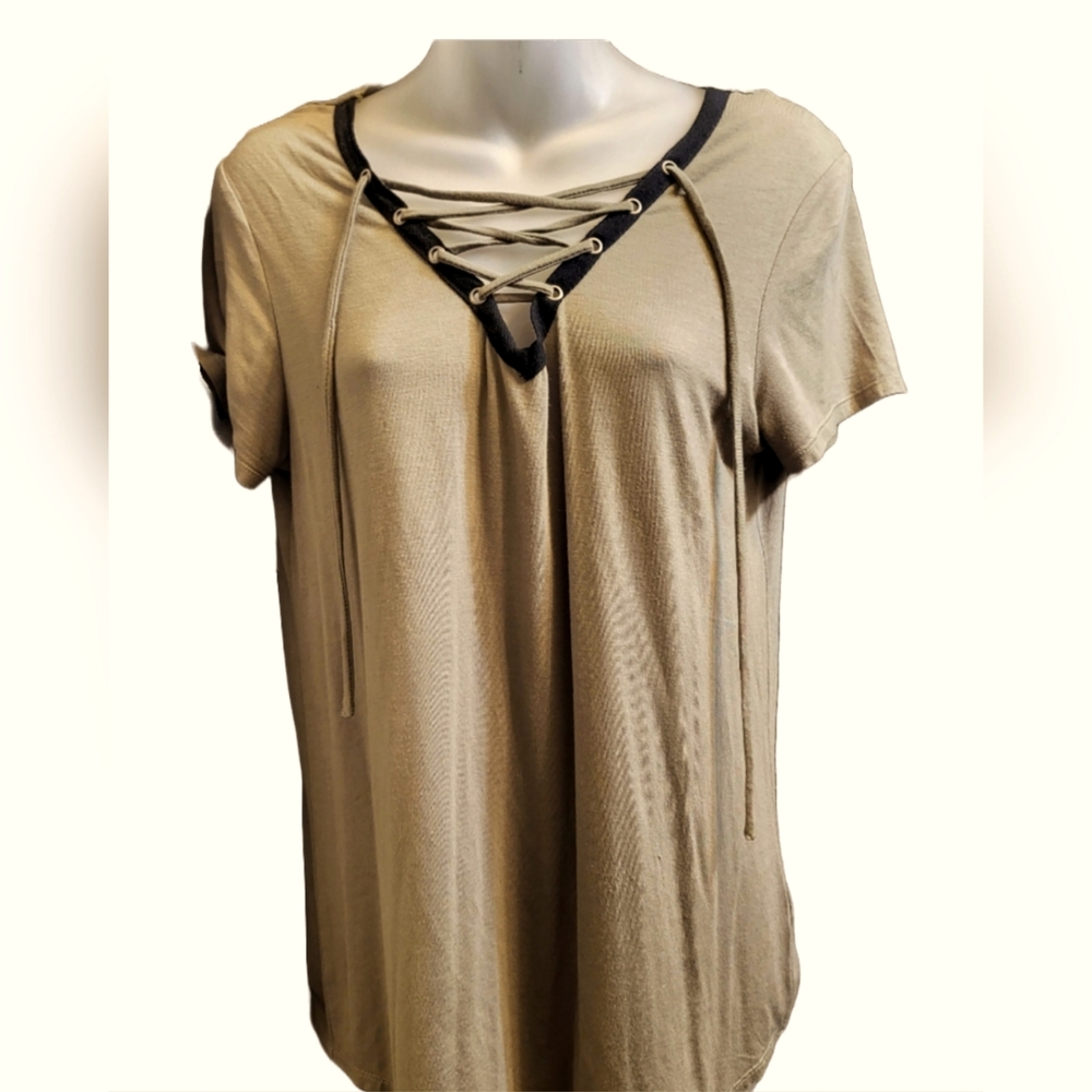 Empyre Olive Top Lace-up V-Neck & Black Trim sz M